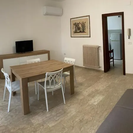 Apartment Homiday - Residenza Bizzarri Pineto