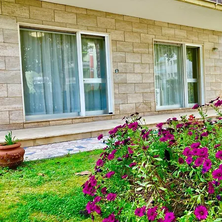 Appartement Homiday - Residenza Bizzarri Pineto